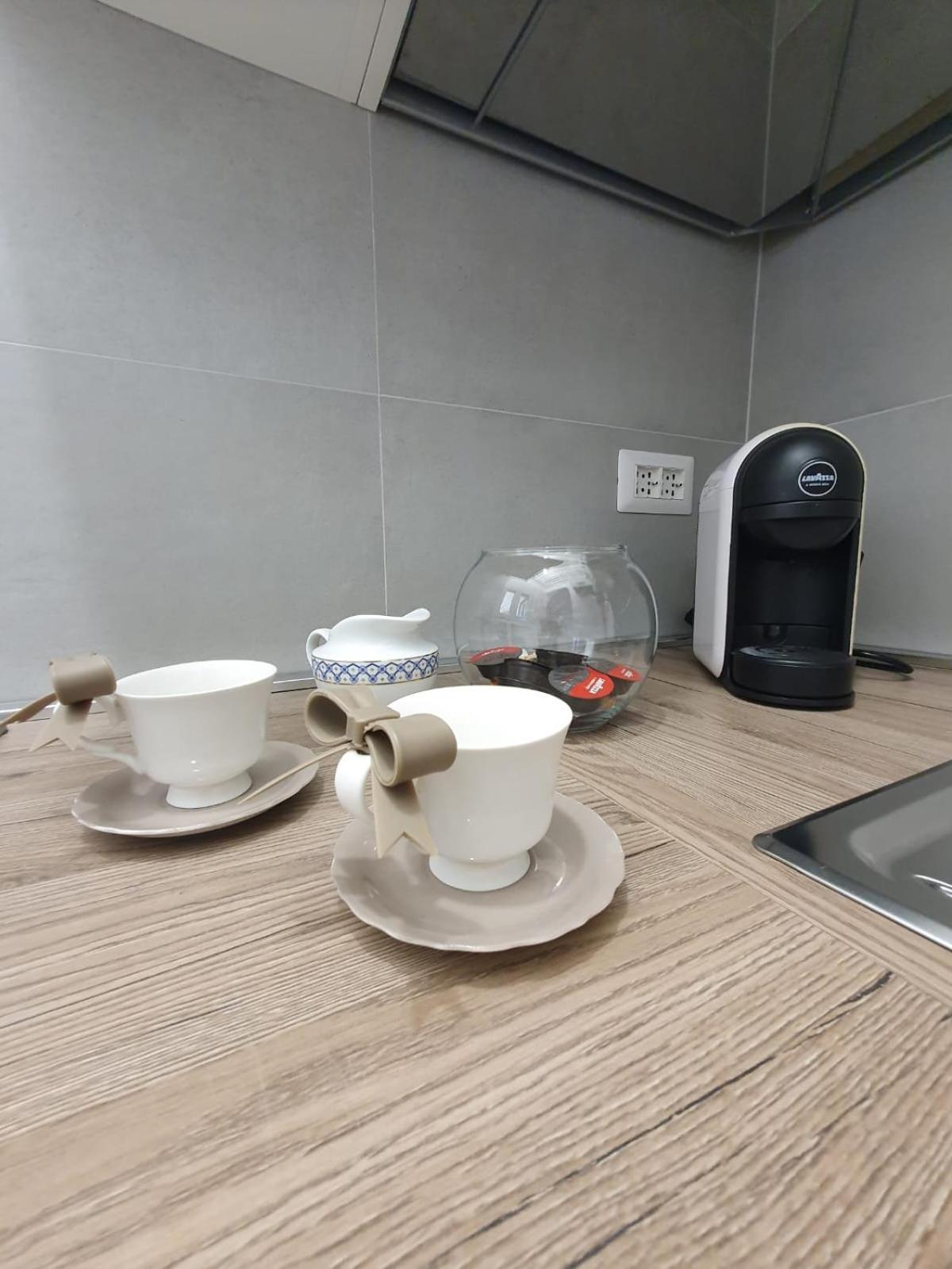Homesamantha Milan Bagian luar foto